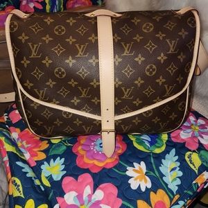 LOUIS VUITTON Monogram Saumur 35